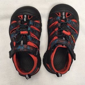 Keen Children’s Newport H2 sandal blck orange sz 9